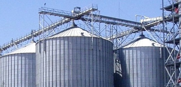 Fumigants containing aluminum phosphide are used to kill insects in grain bins, warehouses, ships, and shipping containers, according to Oregon OSHA.