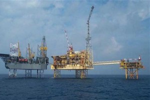 The gas leak from the Elgin platform caused Total to evacuate 238 workers and Shell to evacuate its personnel from a rig four miles away.
