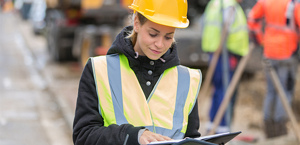 How to Recruit and Retain Women in Construction