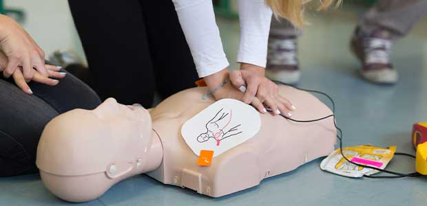 Best Practices for Using AEDs and Performing CPR