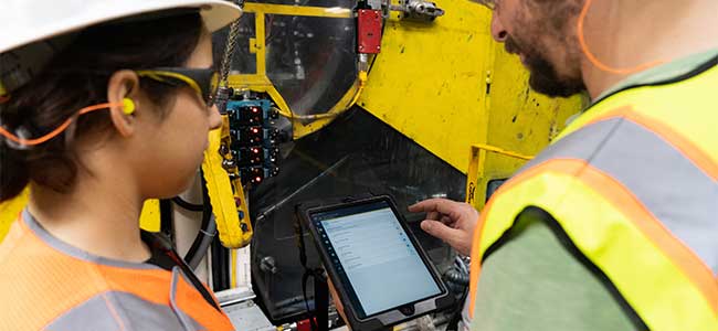 Maximizing Manufacturing Safety Through Mobile Apps 