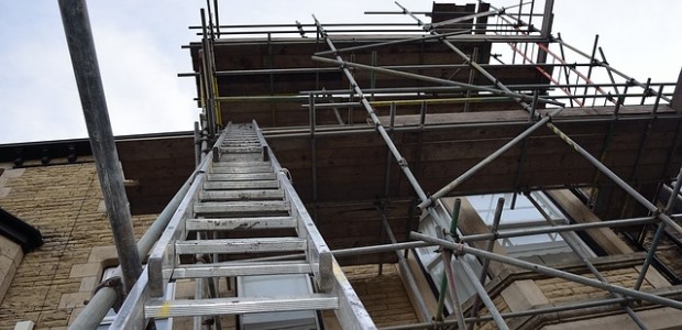The number of work-related ladder falls, fatal and non-fatal, in 2011 indicate there is a need for innovative solutions to be developed, the NIOSH team concluded.