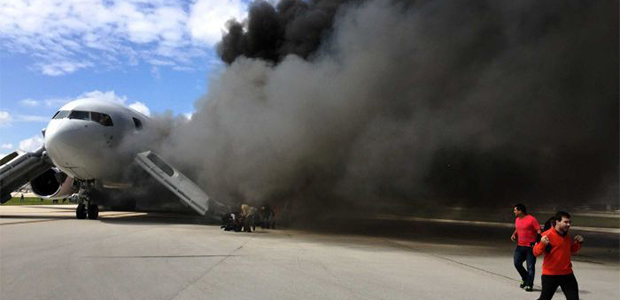 Jetliner Engine Catches on Fire at Fort Lauderdale Airport