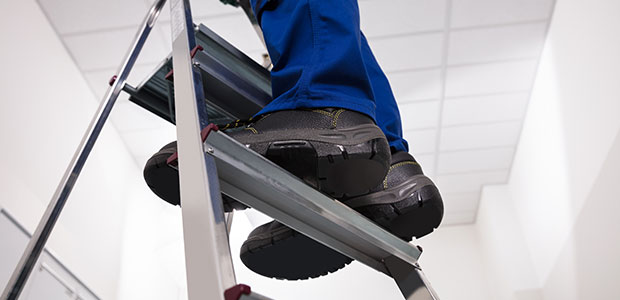 How You Can Work Safer on a Ladder