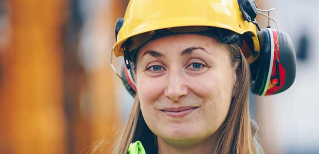 Job Opportunities for Women in Construction Are On the Rise