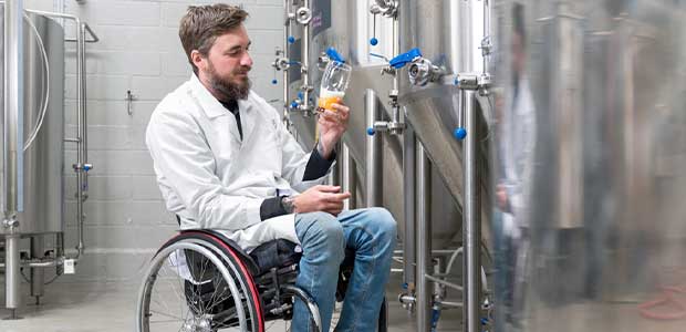 7 Important Worker Safety Considerations in the Bar and Brewery Industry