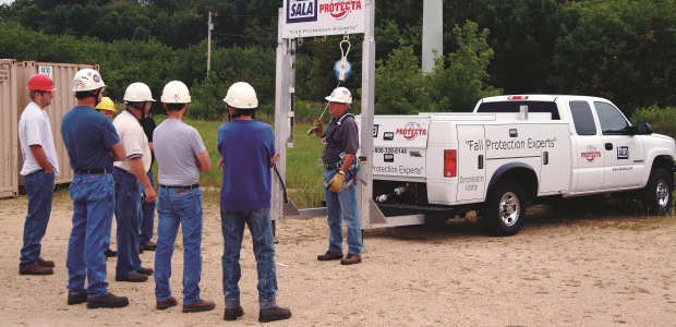 Both OSHA and the Canadian Standards Association have head protection standards designed to protect workers. 